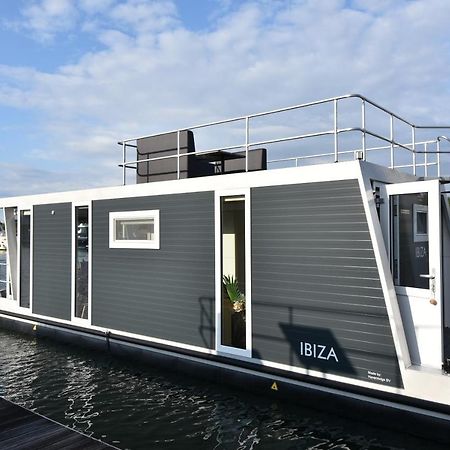 Tiny Floating House Ibiza Villa Maastricht Exterior foto